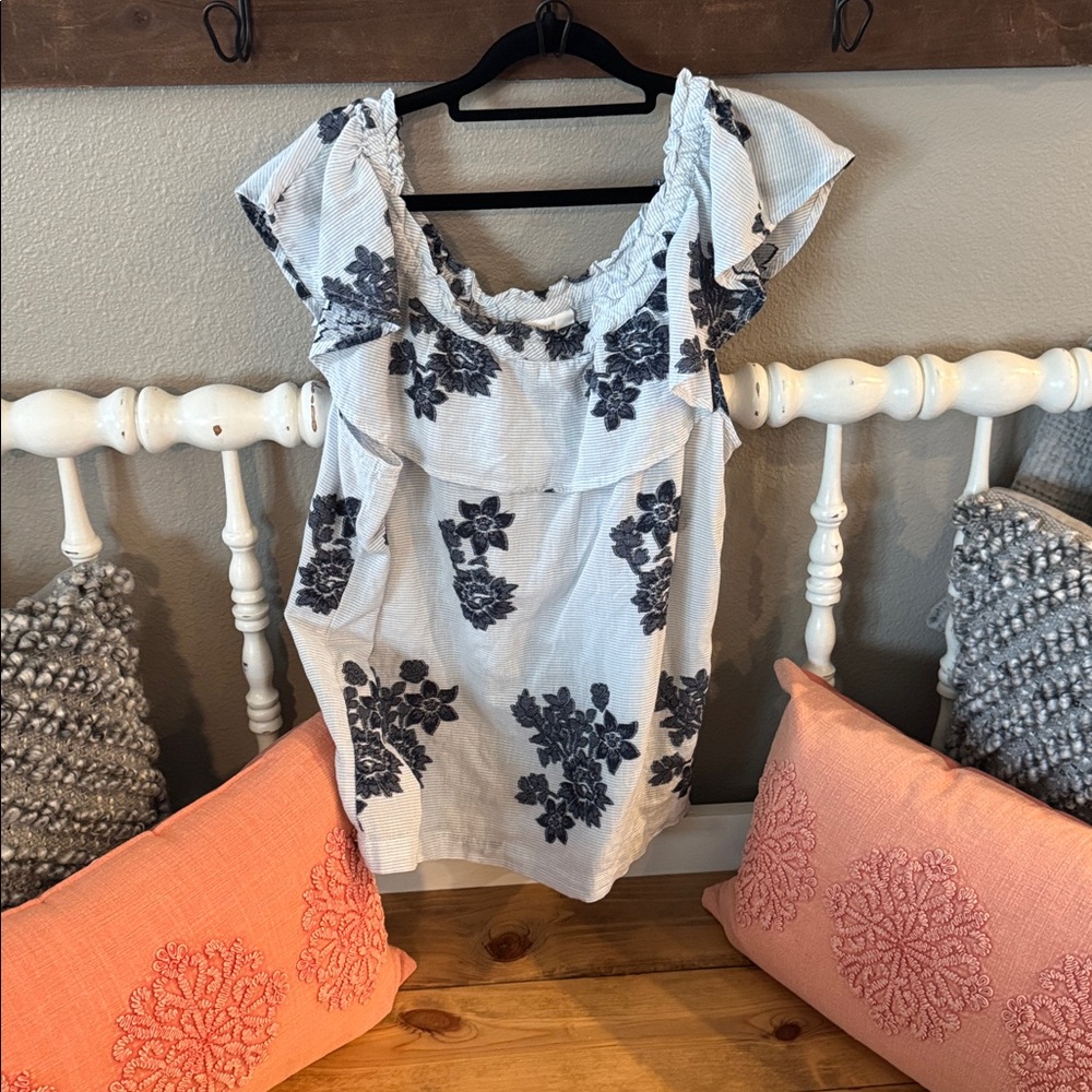J. Jill White Off-Shoulder Top with Navy Floral Embroidery - Picture 2 of 5